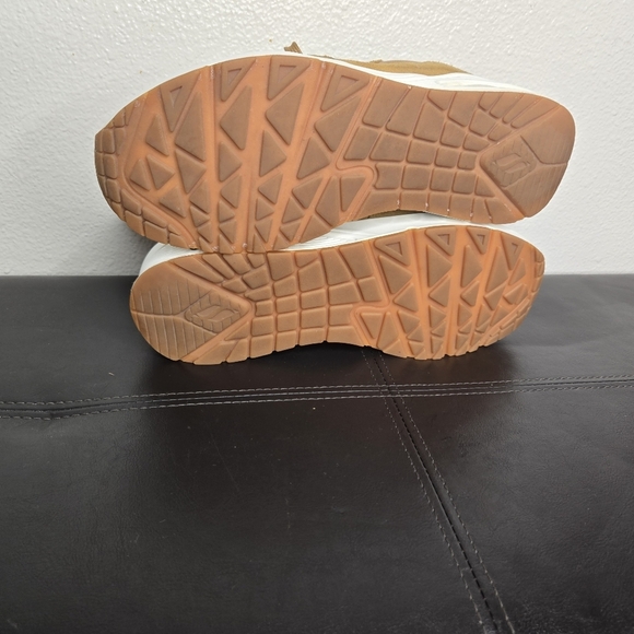 Bundle Men's Street Uno Medium/WideSneaker, Sz 9 - Picture 15 of 16